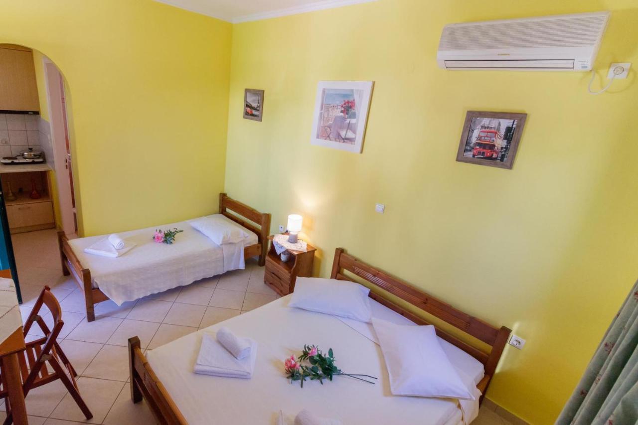 Cleopatra Rooms Nikiana Ngoại thất bức ảnh