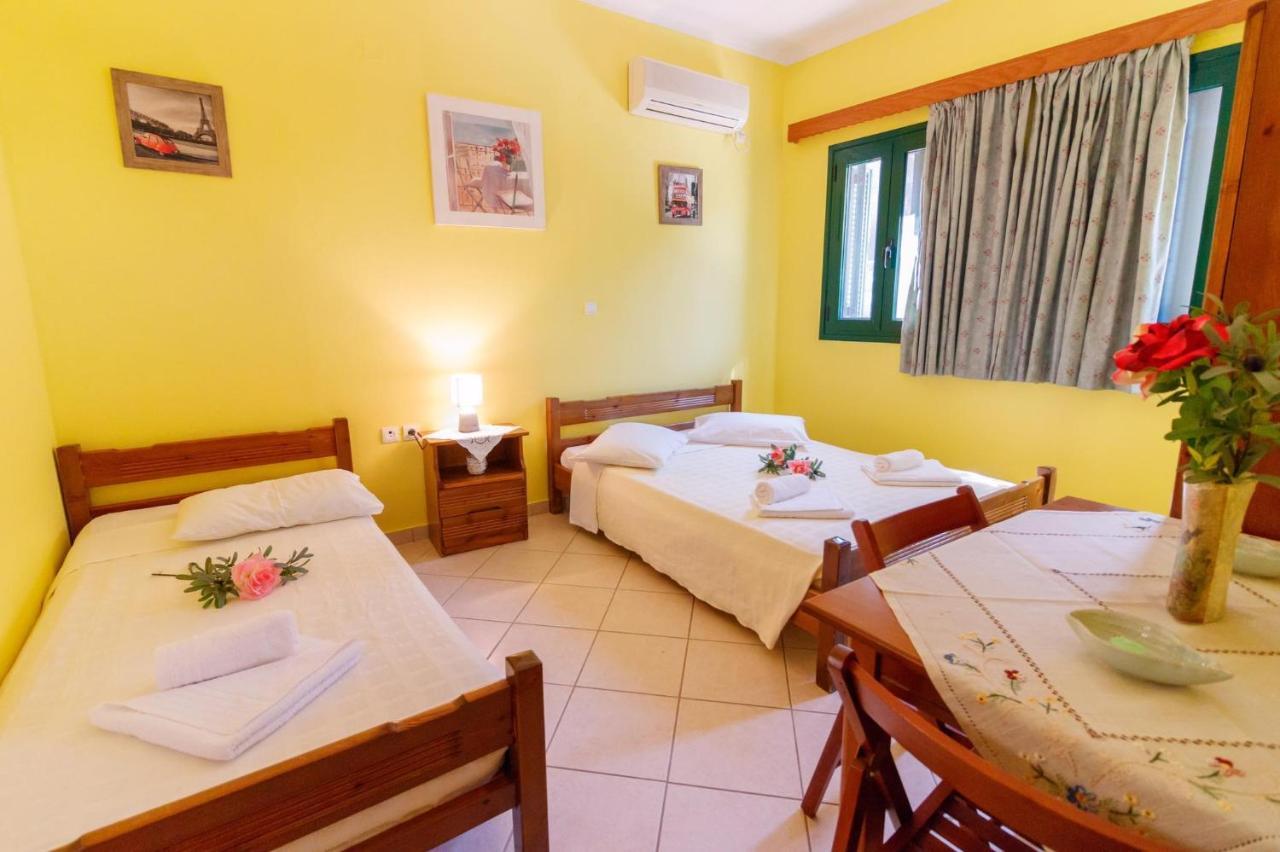 Cleopatra Rooms Nikiana Ngoại thất bức ảnh