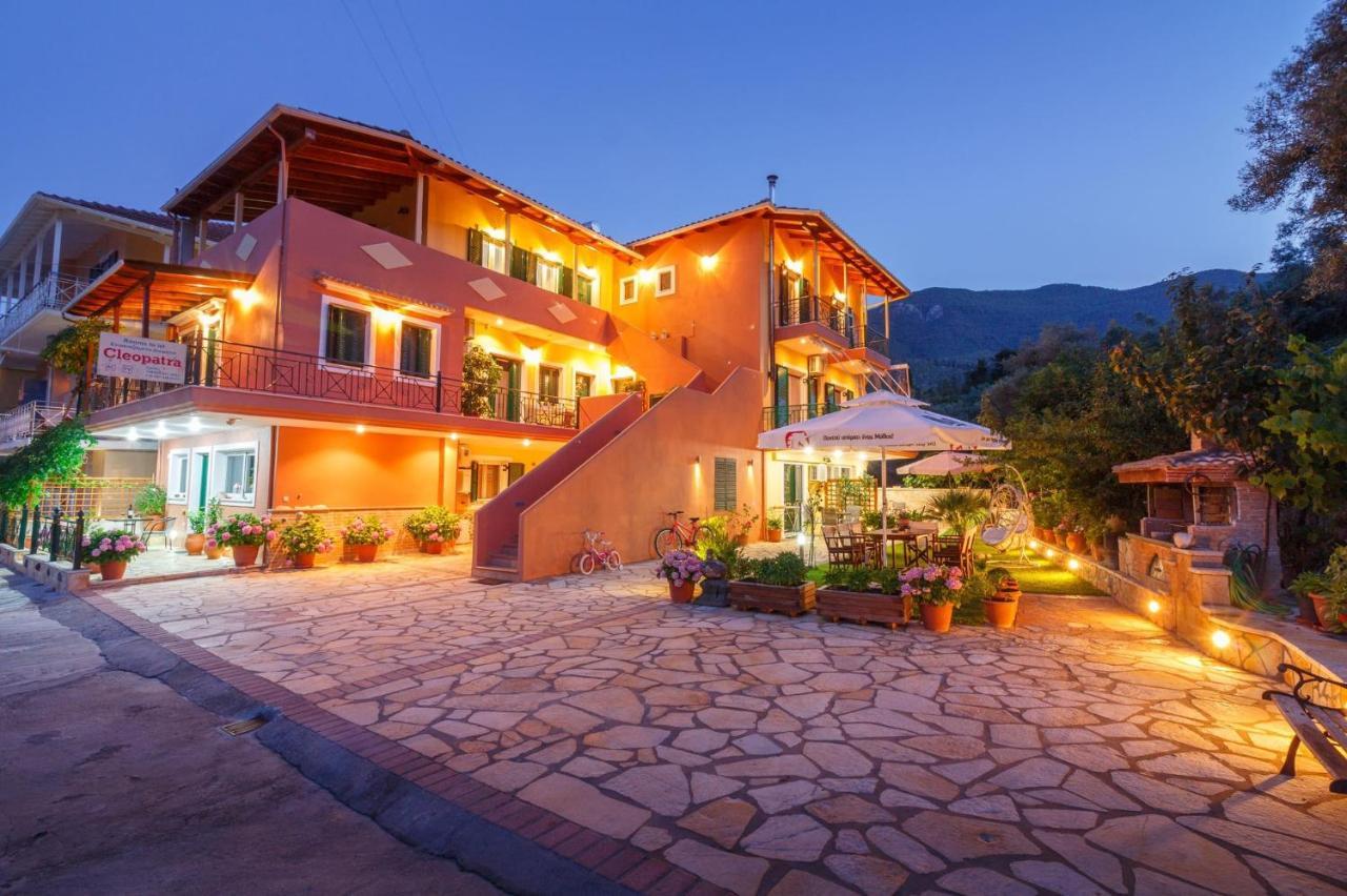 Cleopatra Rooms Nikiana Ngoại thất bức ảnh